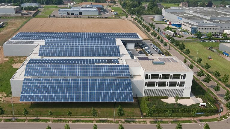 Zonnepanelen projectbouw Corswarem