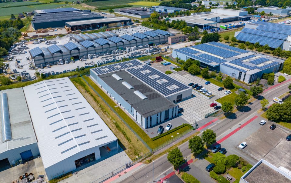 Zonnepanelen bedrijven Corswarem Green Energy