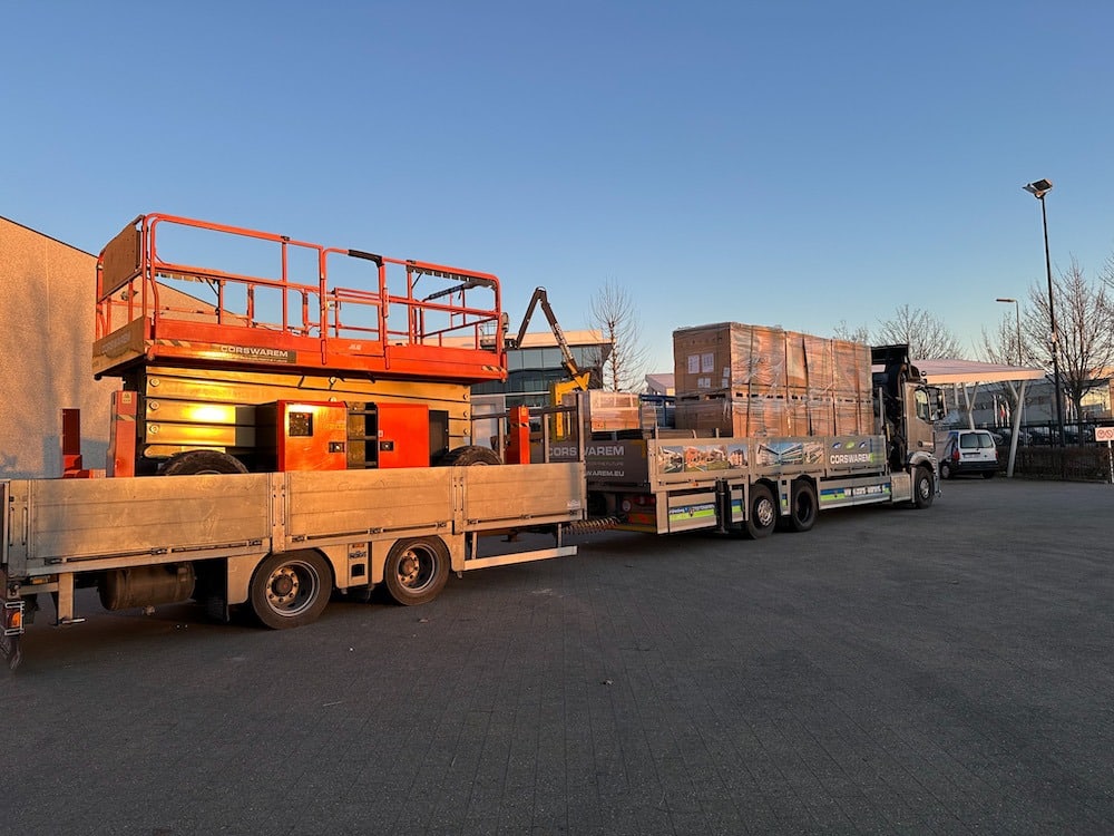 Zonnepanelen installatie Fijn Mekaniek Nelissen projectbouw Corswarem Green Energy