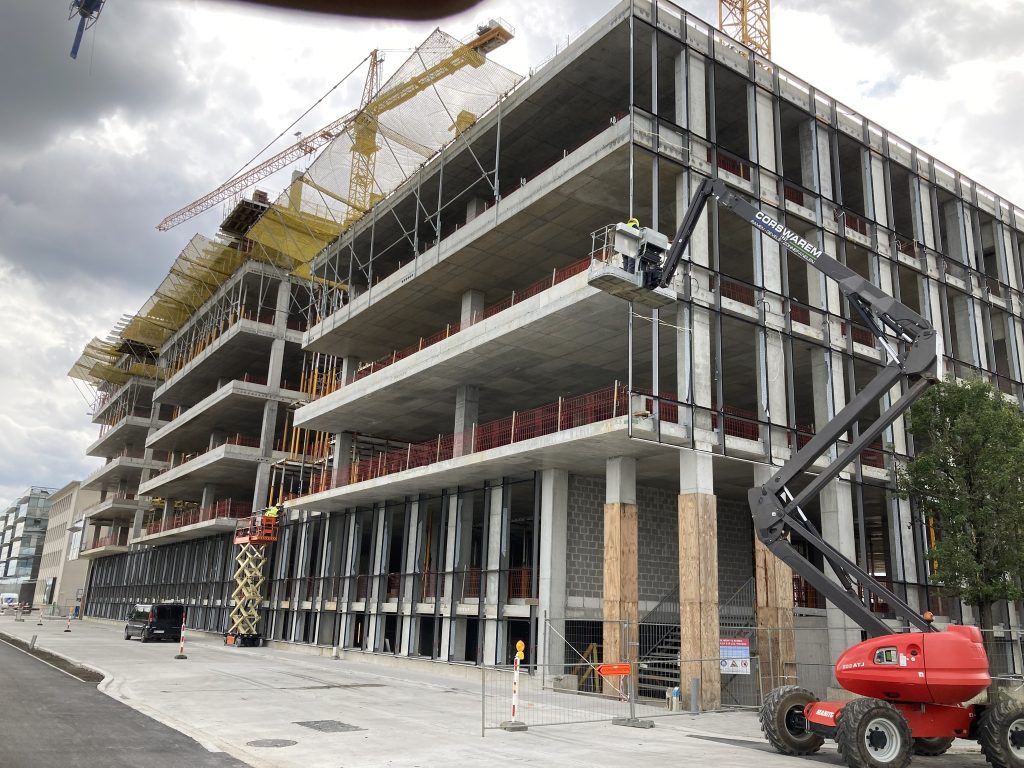 Aluminium buitenschrijnwerk ramen deuren projectbouw Schüco Corswarem