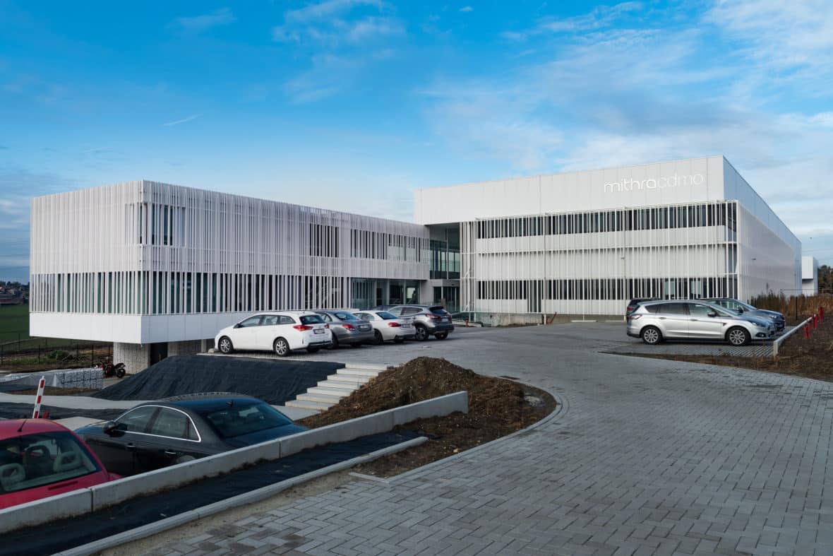 Aluminium buitenschrijnwerk ramen deuren glasgevel gevelbekleding Mithra Flémalle projectbouw Schüco Corswarem
