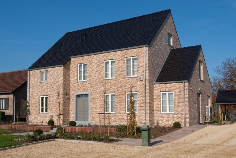 Aluminium buitenschrijnwerk ramen deuren woning Molenbeek-Wersbeek Schüco Corswarem