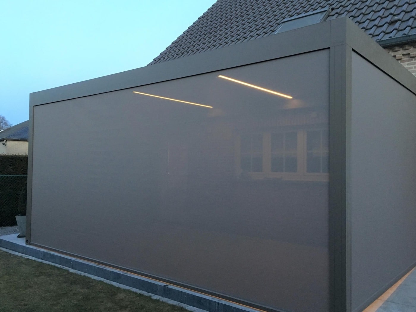 Terrasoverkapping zonwering Renson Camargue Hoeselt Corswarem